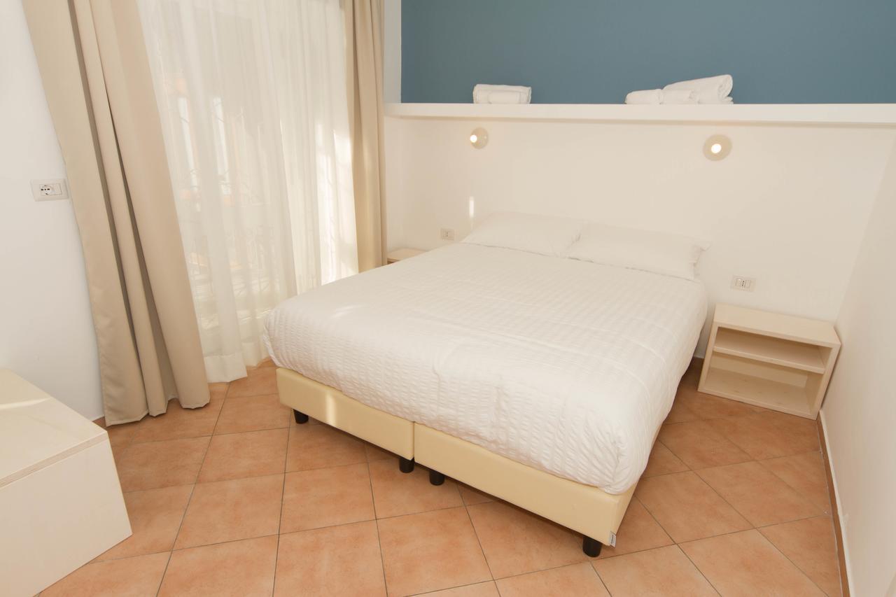 Residence Villa Ombrosa Spotorno Luaran gambar